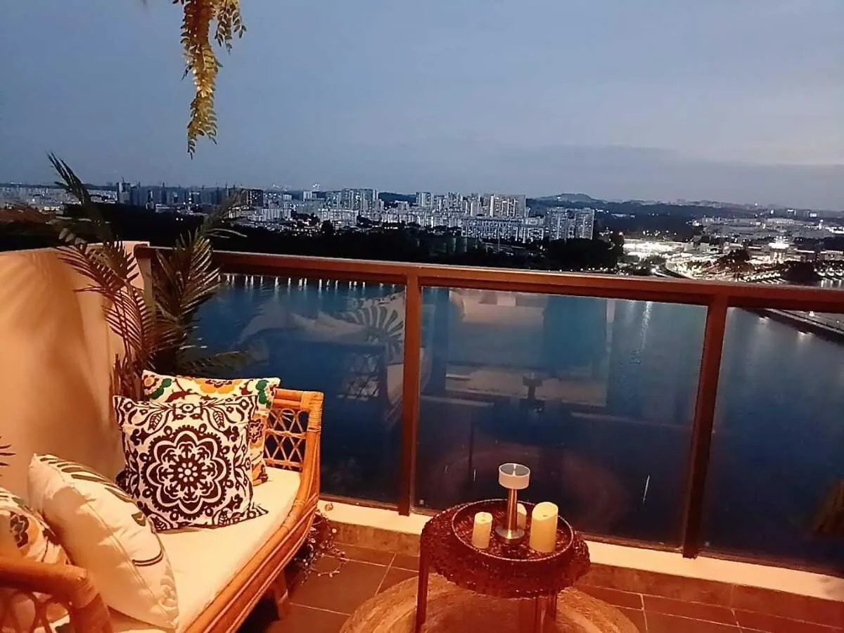 R&F Phrase 2 Full Unblock Sea View Luxury Unit Apartment Johor Bahru