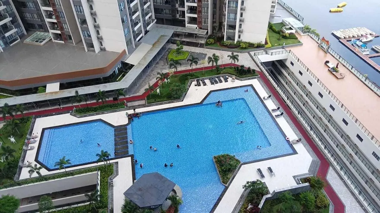 R&F Phrase 2 Full Unblock Sea View Luxury Unit Apartment Johor Bahru