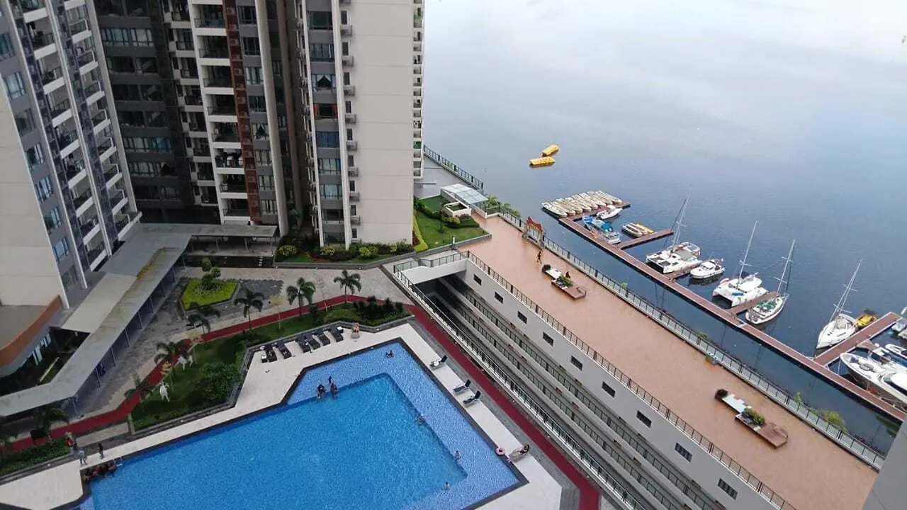 R&F Phrase 2 Full Unblock Sea View Luxury Unit Apartment Johor Bahru