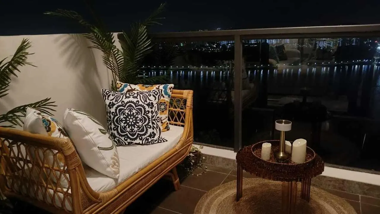 R&F Phrase 2 Full Unblock Sea View Luxury Unit Apartment Johor Bahru Malaysia